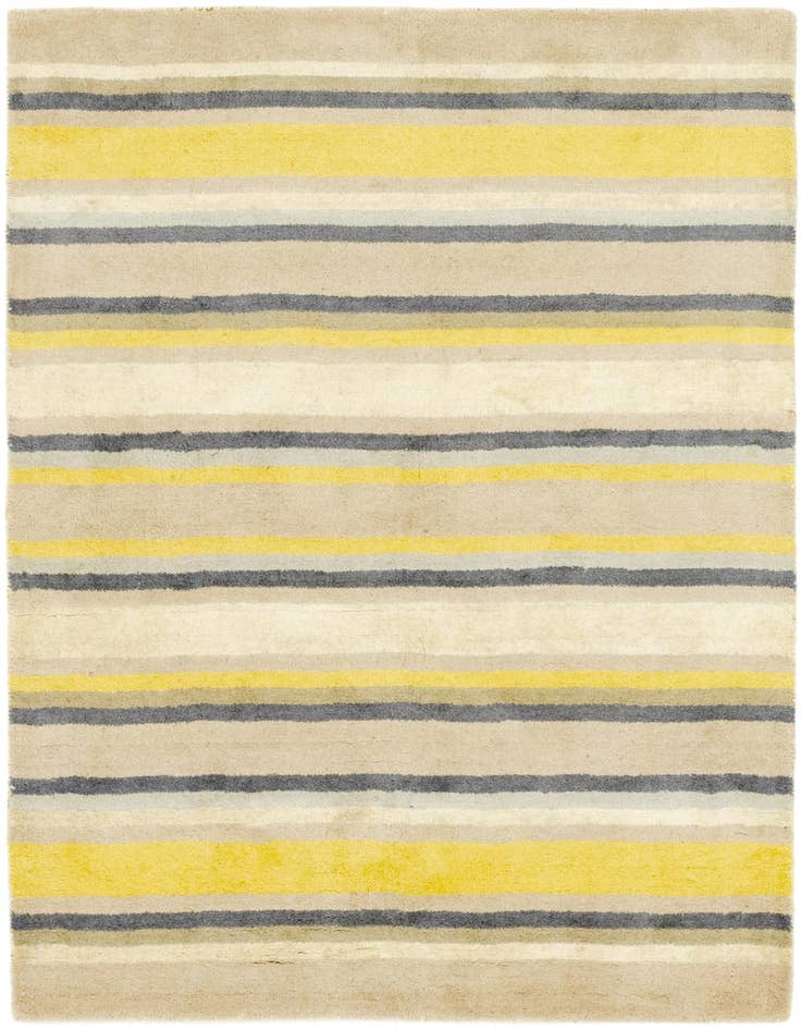 Detail image of 4' x 5' 7 Luna Wool Rug