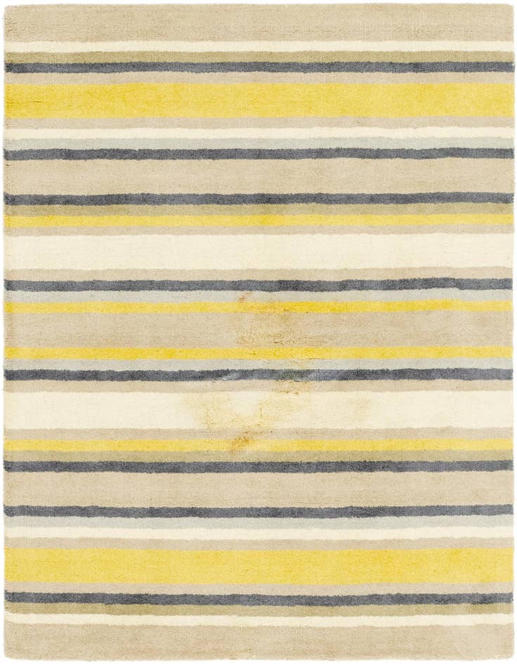 Detail image of 4' x 5' 7 Luna Wool Rug