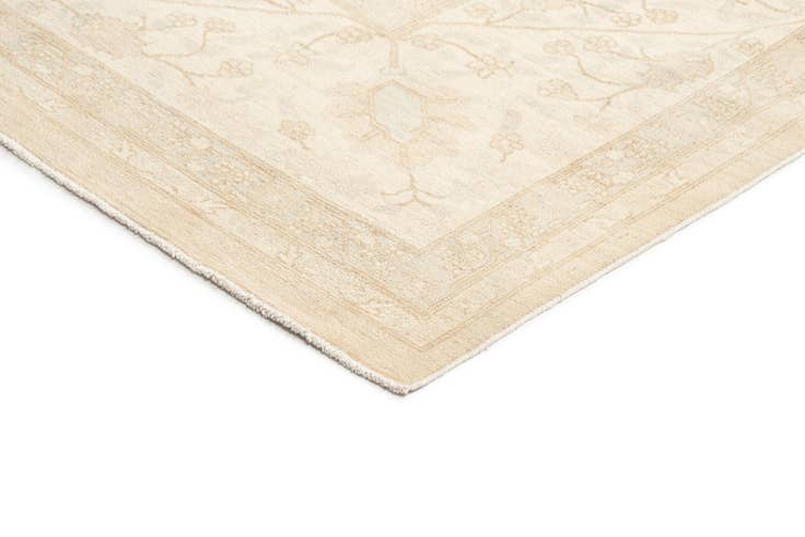 Detail image of 8' 10 x 12' 1 Mamluk Rug