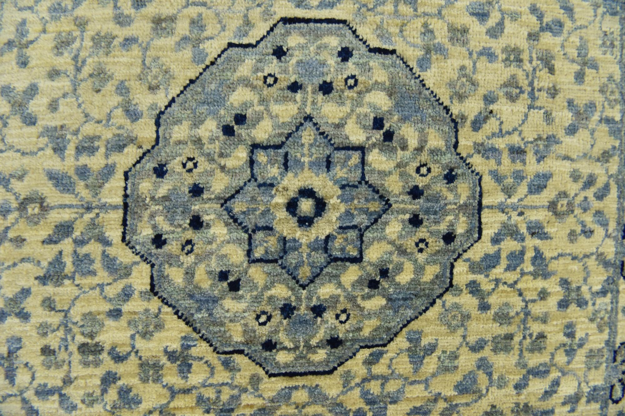 8' 5 x 11' 4 Hand Knotted Mamluk Ziegler Rug