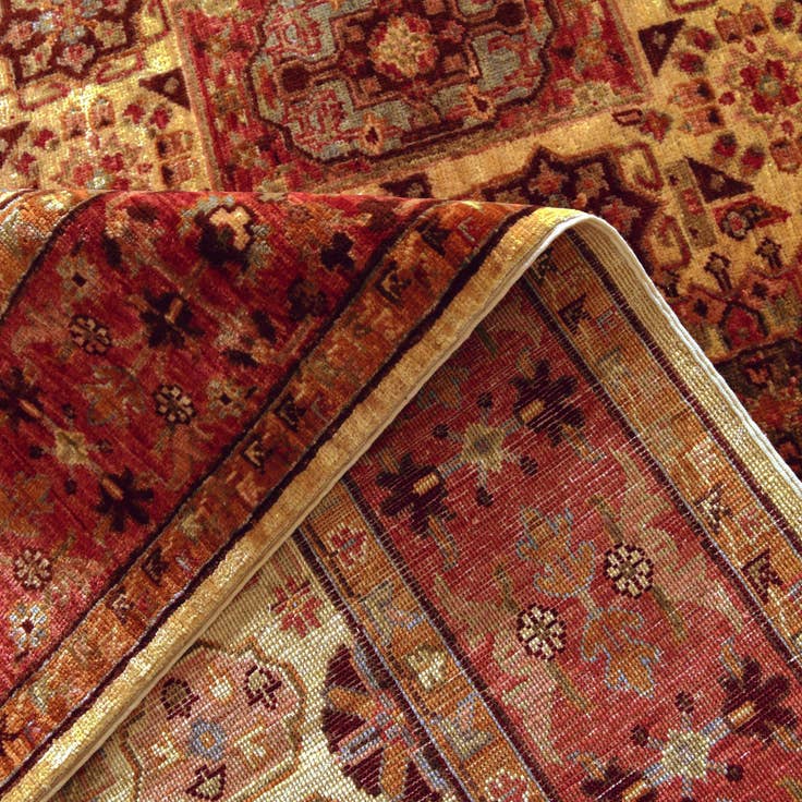 Detail image of 5' 5 x 7' 10 Hand Knotted Mamluk Ziegler Rug
