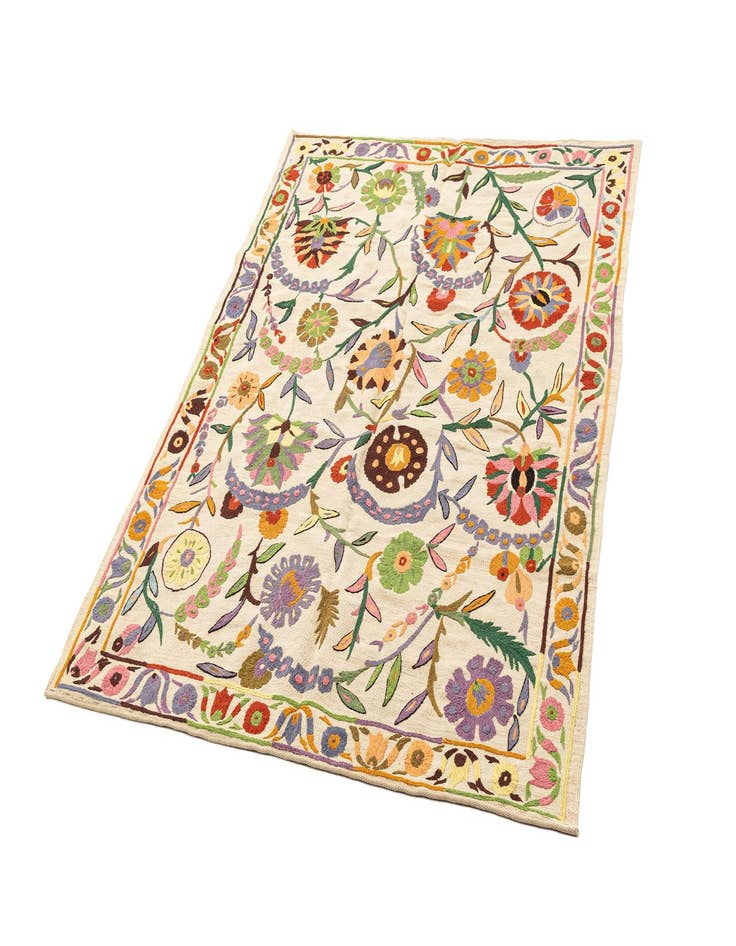 Detail image of 4' 9 x 6' 5  Hand Knotted Marok Kilim Rug