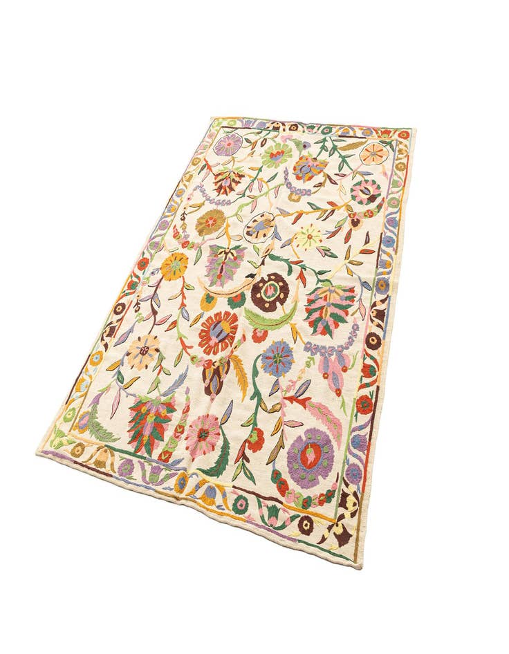 Detail image of 5' 5 x 7' 5  Hand Knotted Marok Kilim Rug