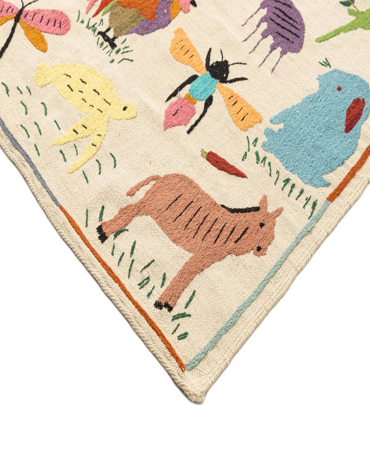 Detail image of 3' 10 x 5' 8 Hand Knotted Marok Kilim Rug