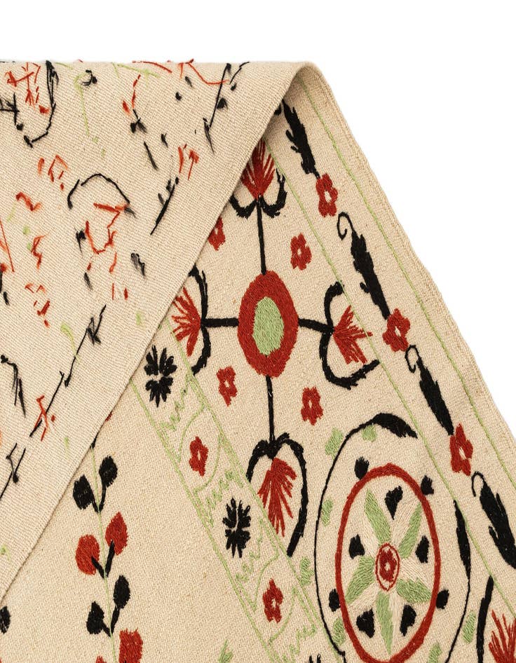 Detail image of 6' 10 x 9' 2  Hand Knotted Marok Kilim Rug