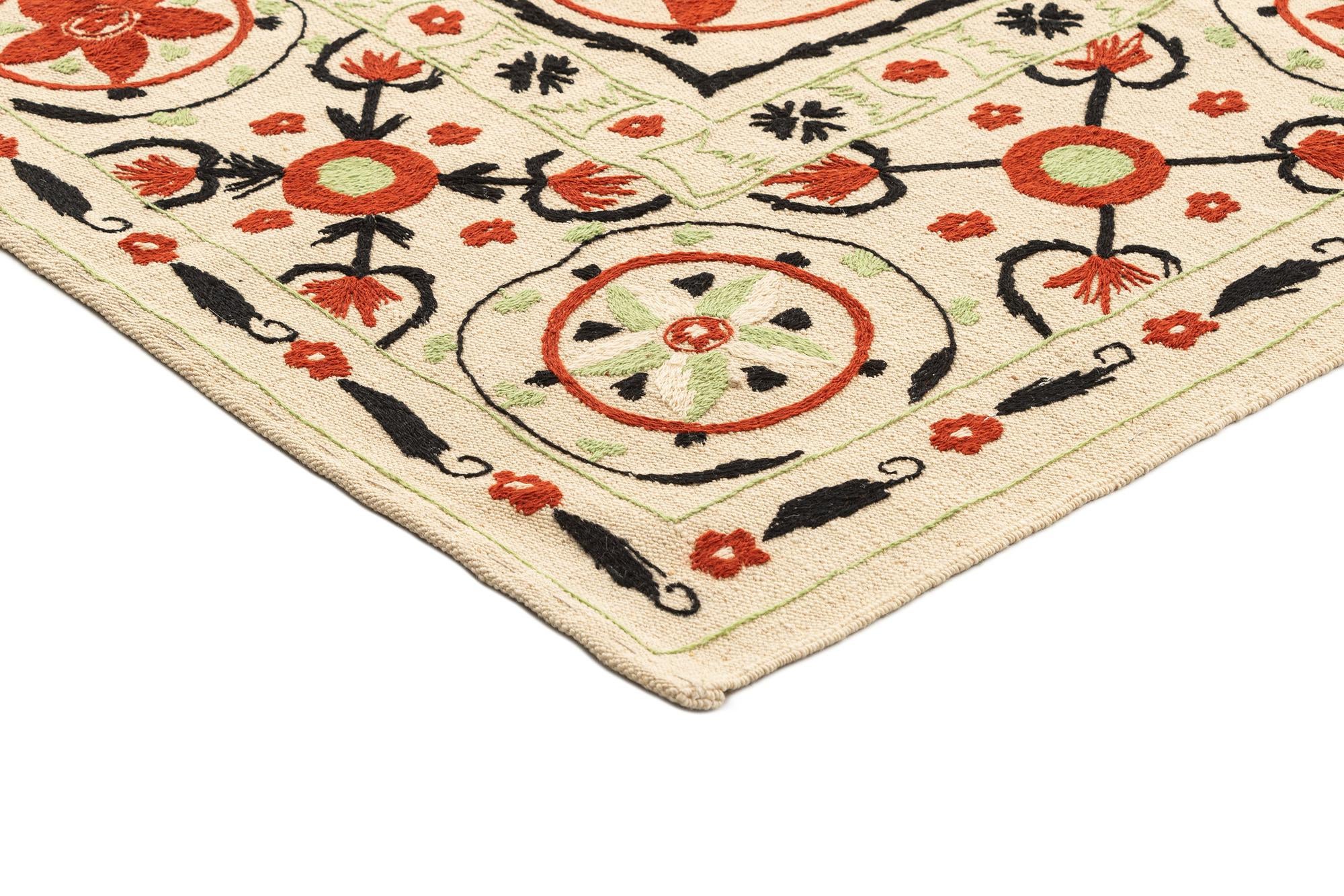6' 10 x 9' 2 Hand Knotted Marok Kilim Rug