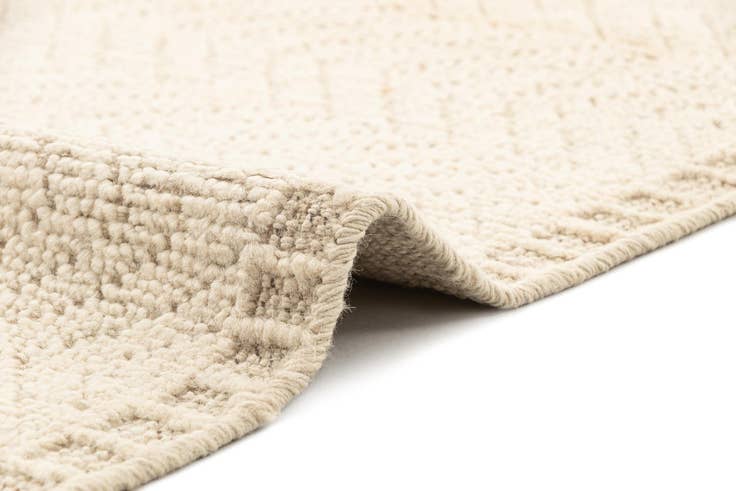 Detail image of 3' 1 x 12' 8 Hand Knotted Marok Kilim Rug