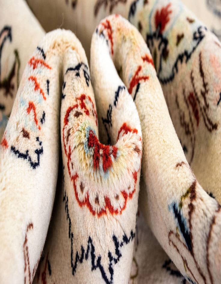 Detail image of 9' 10 x 13' 1 Hand Knotted Mashad Persian Rug