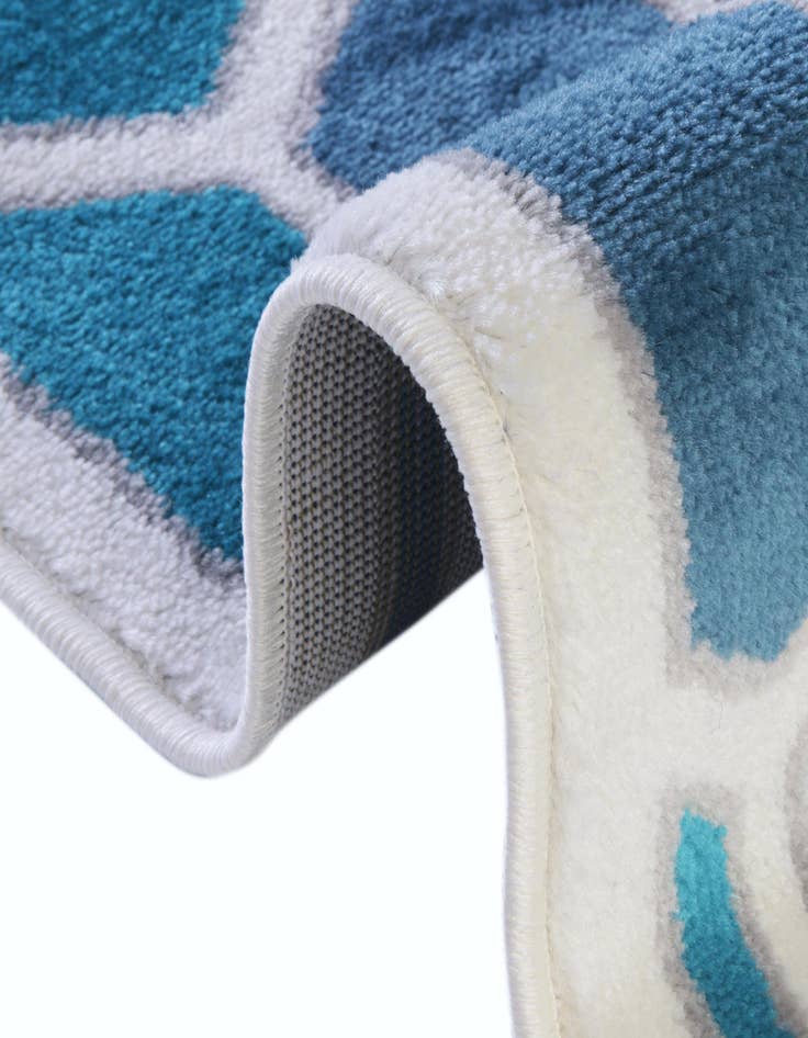 Detail image of 9' x 12' 2 Metropolis Rug