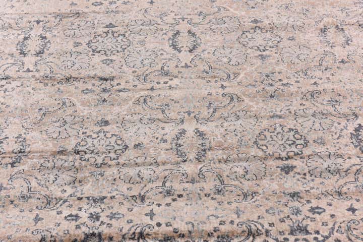5' x 7' 7 Modern Classical Rug