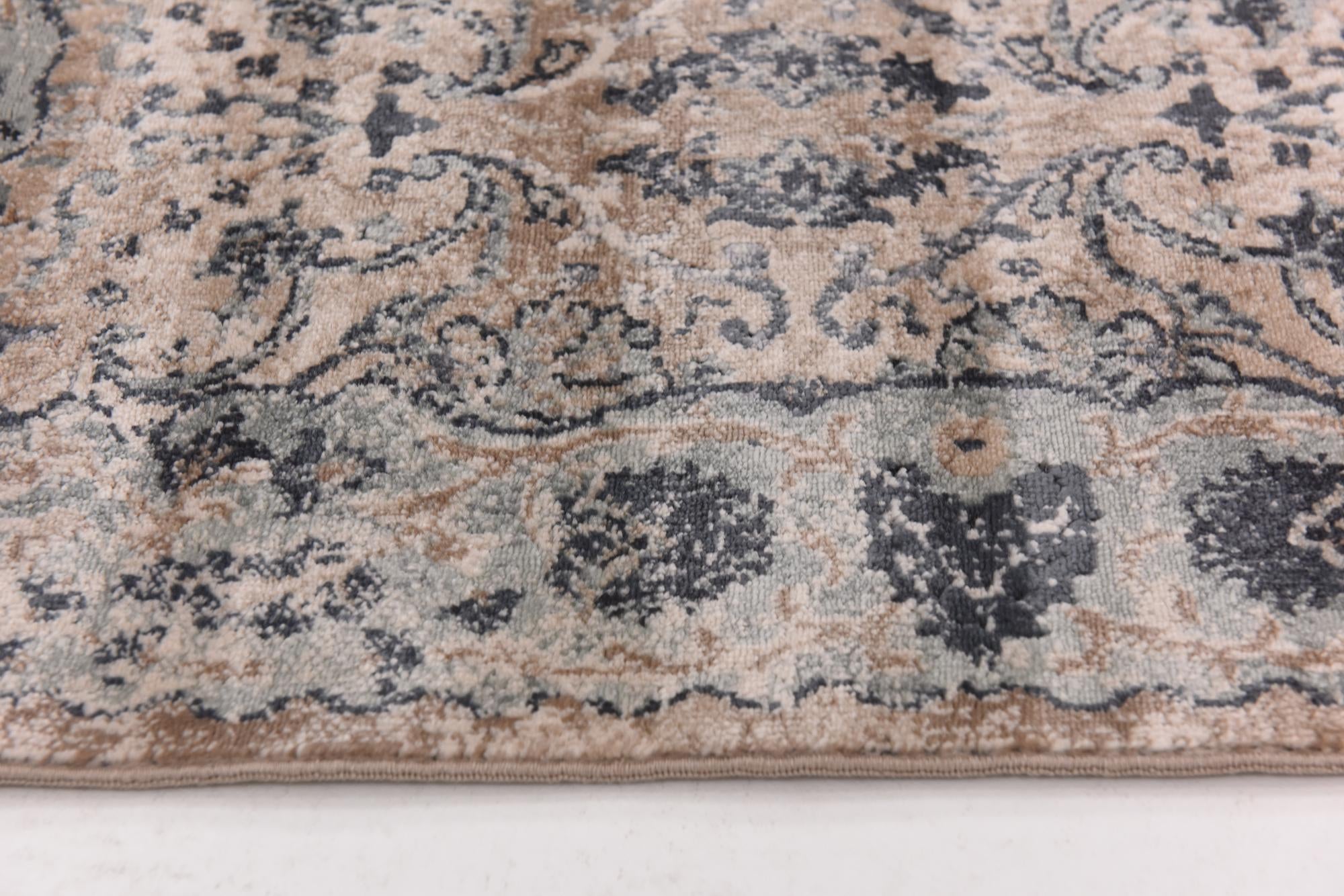 5' x 7' 7 Modern Classical Rug