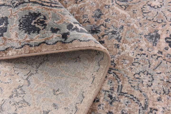 5' x 7' 7 Modern Classical Rug