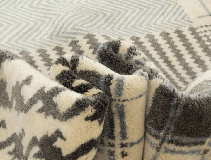 8' 1 x 9' 11 Hand Knotted Modern Manshu Wool Rug