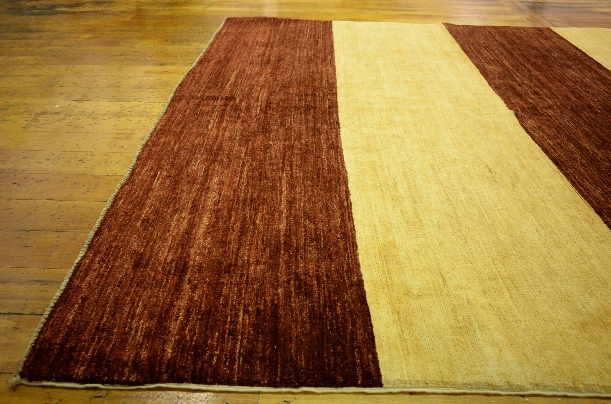 5' 4 x 7' Hand Knotted Modern Ziegler Oriental Rug