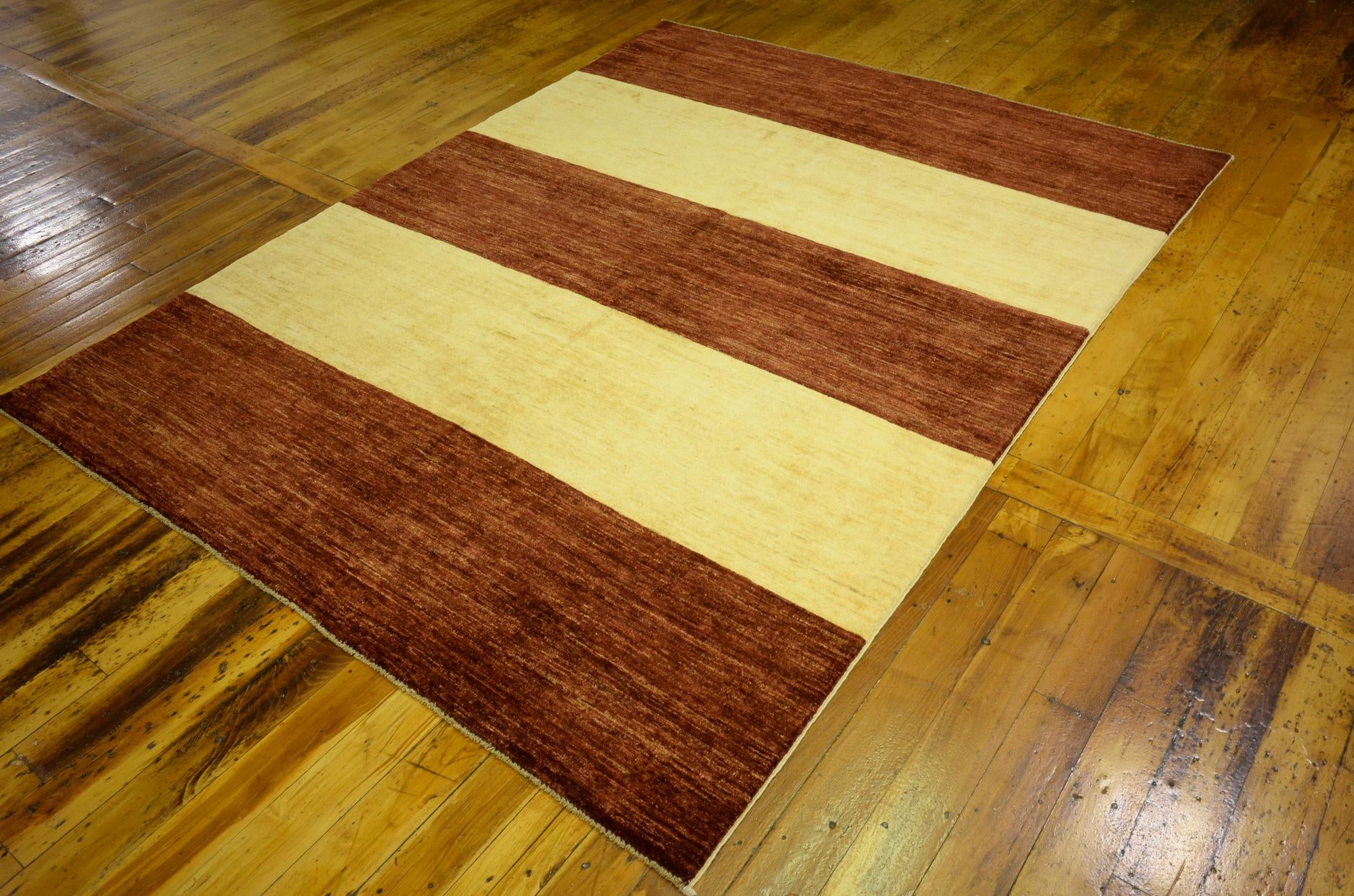5' 4 x 7' Hand Knotted Modern Ziegler Oriental Rug