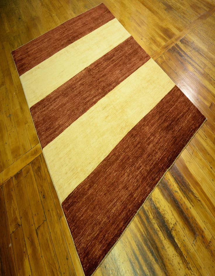 Detail image of 5' 4 x 7'  Hand Knotted Modern Ziegler Oriental Rug