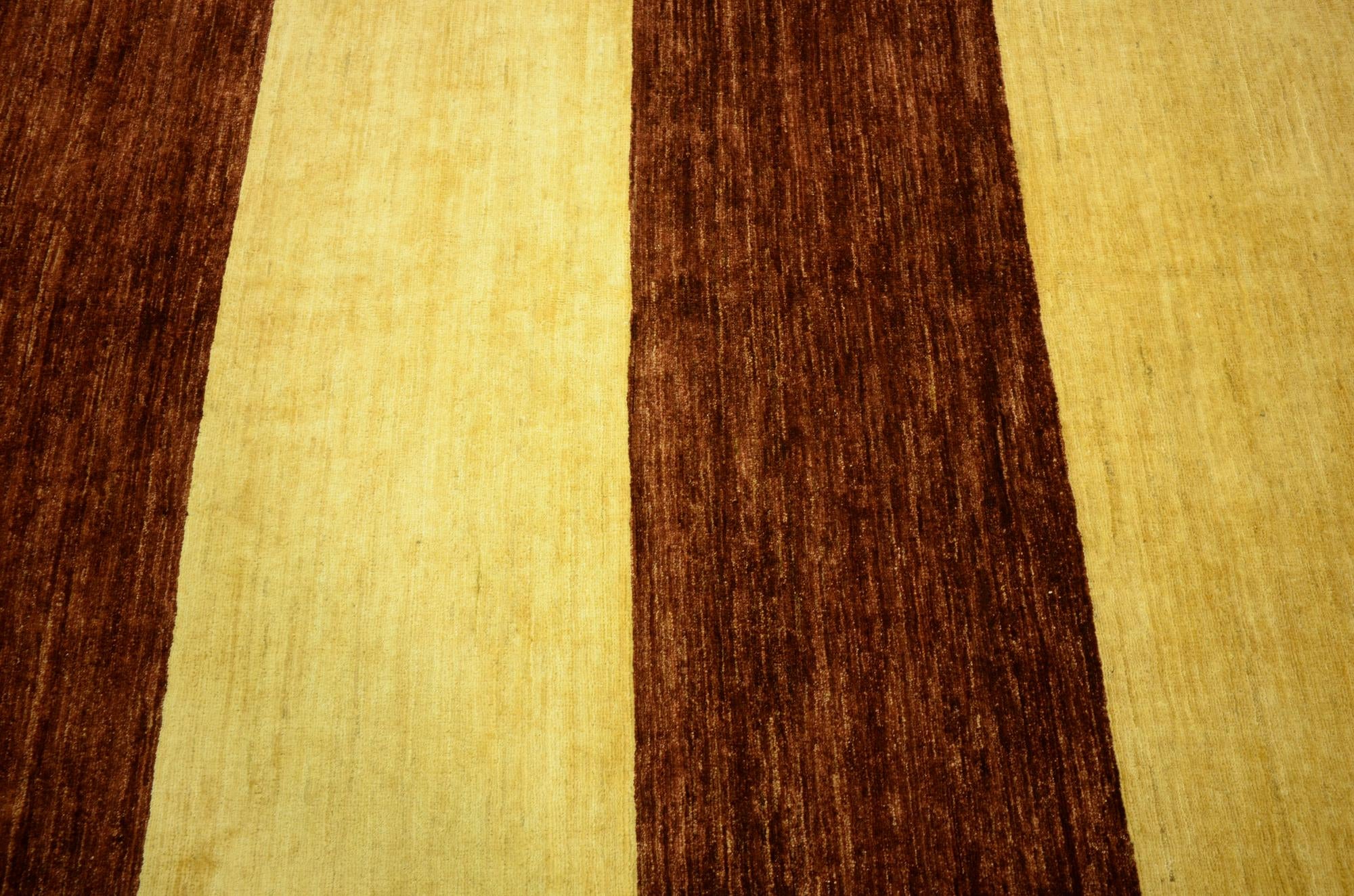 5' 4 x 7' Hand Knotted Modern Ziegler Oriental Rug