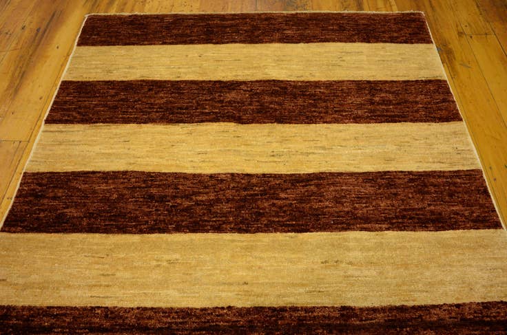 Detail image of 3' 5 x 4' 9 Hand Knotted Modern Ziegler Oriental Rug