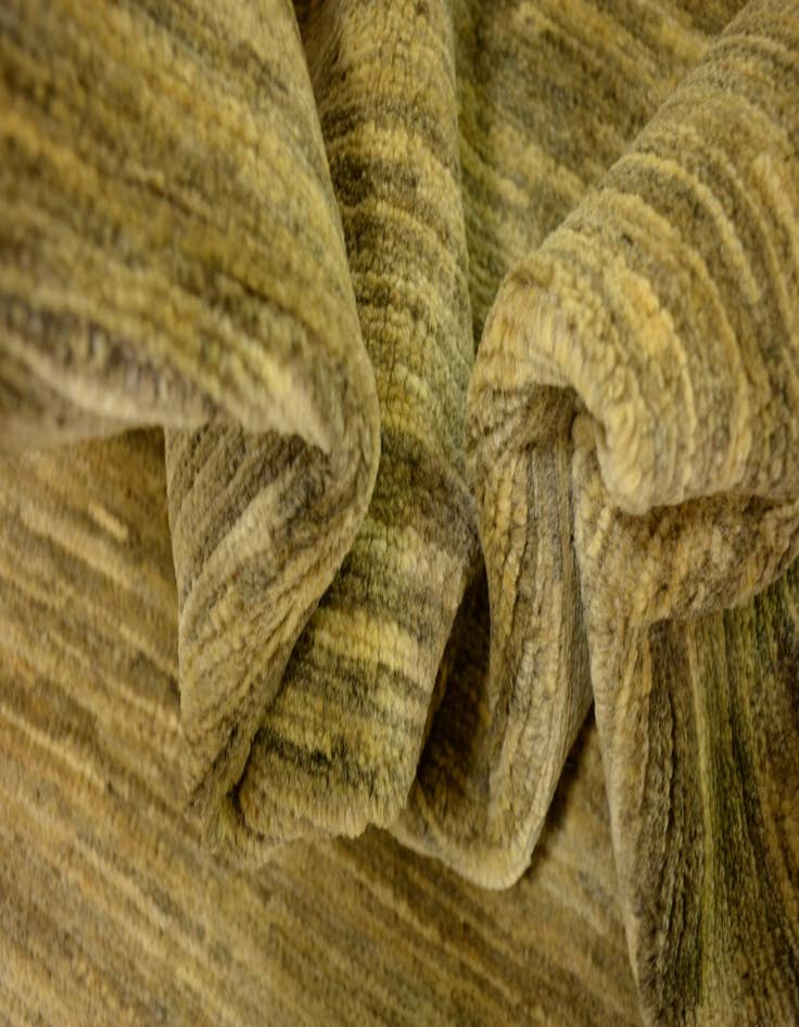 Detail image of 3' 2 x 6' 5  Hand Knotted Modern Ziegler Oriental Rug