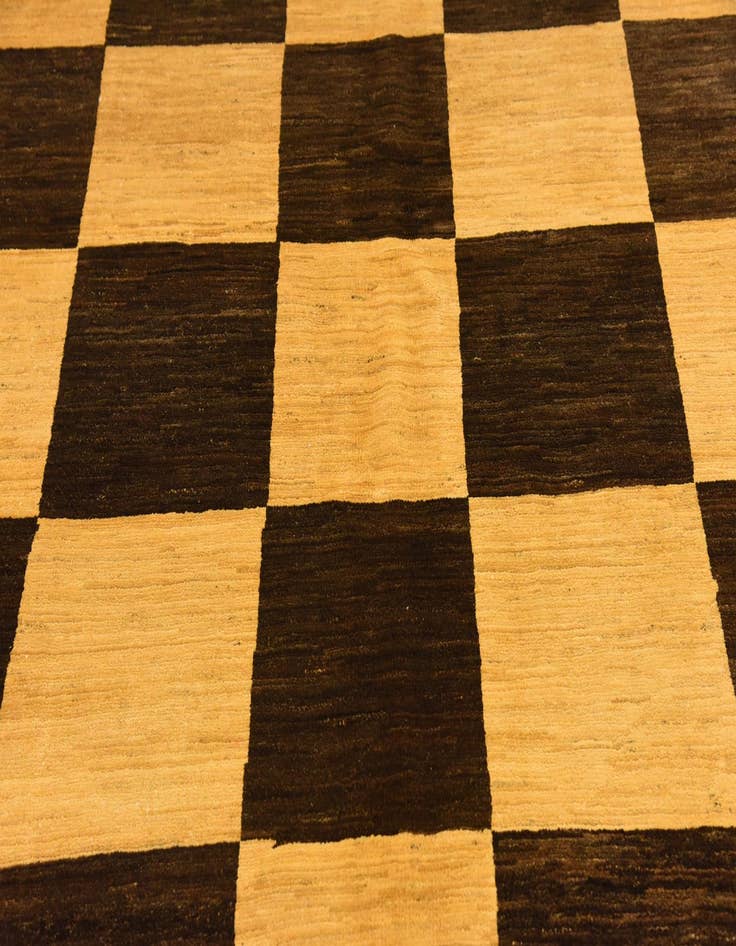 Detail image of 5' x 7'  Hand Knotted Modern Ziegler Rug