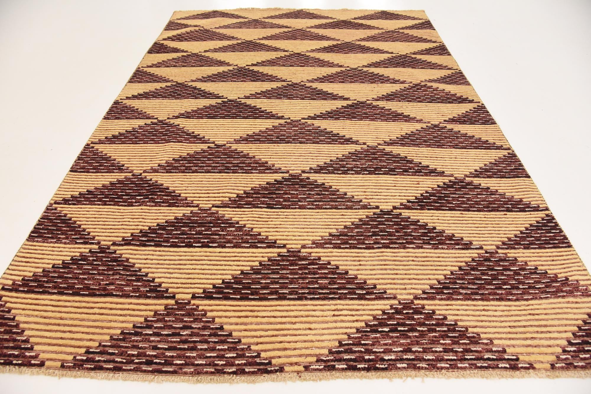 6' 5 x 9' 6 Hand Knotted Modern Ziegler Rug