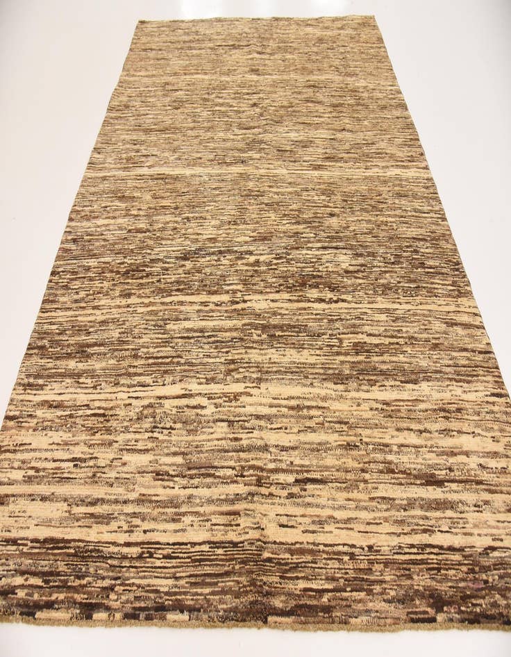 Detail image of 6' 7 x 8' 6 Hand Knotted Modern Ziegler Rug