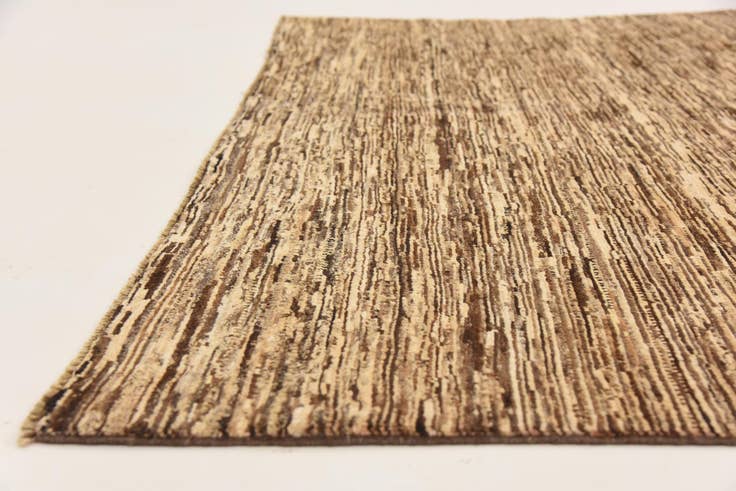 Detail image of 6' 7 x 8' 6 Hand Knotted Modern Ziegler Rug