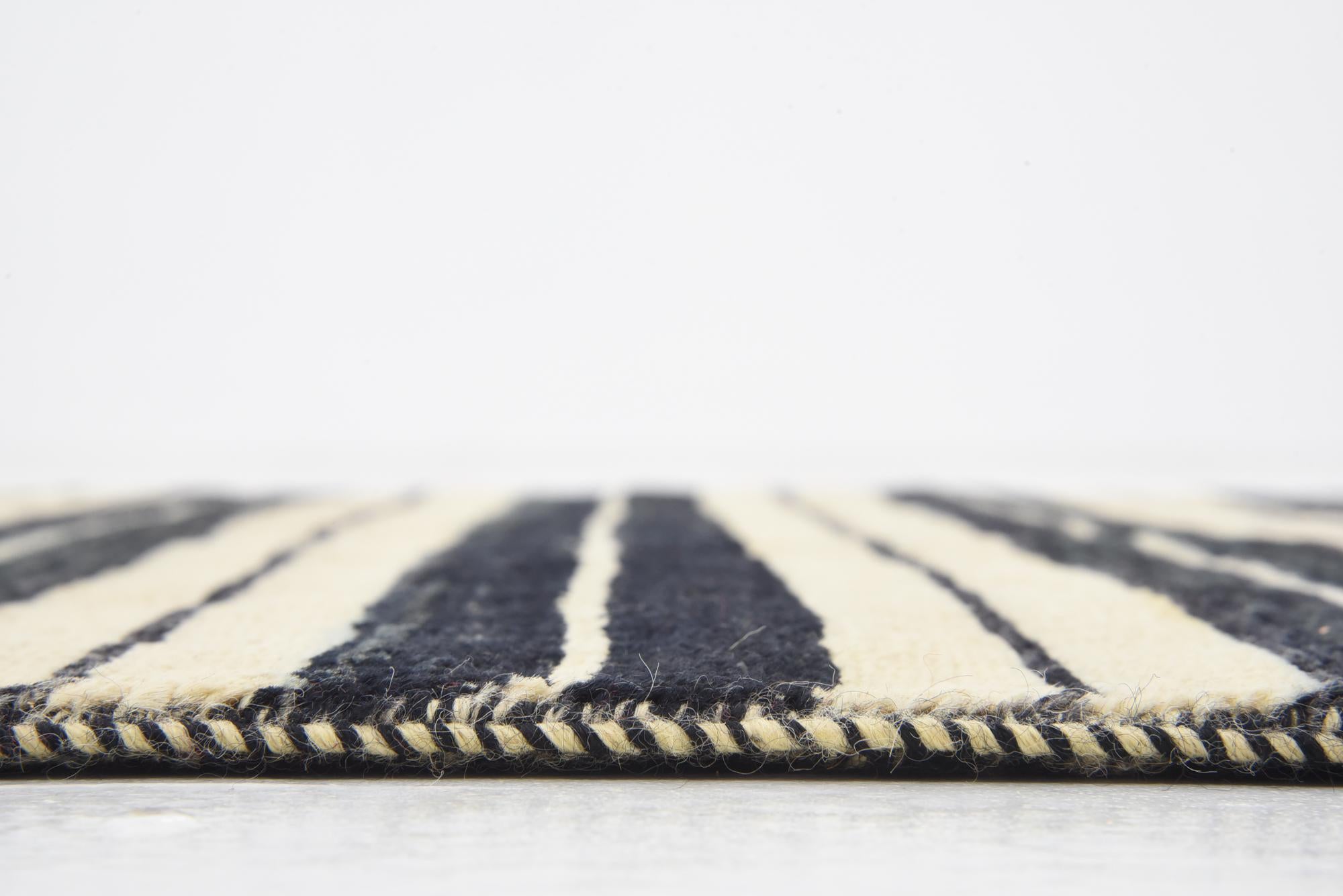 3' x 4' 10 Hand Knotted Modern Ziegler Rug
