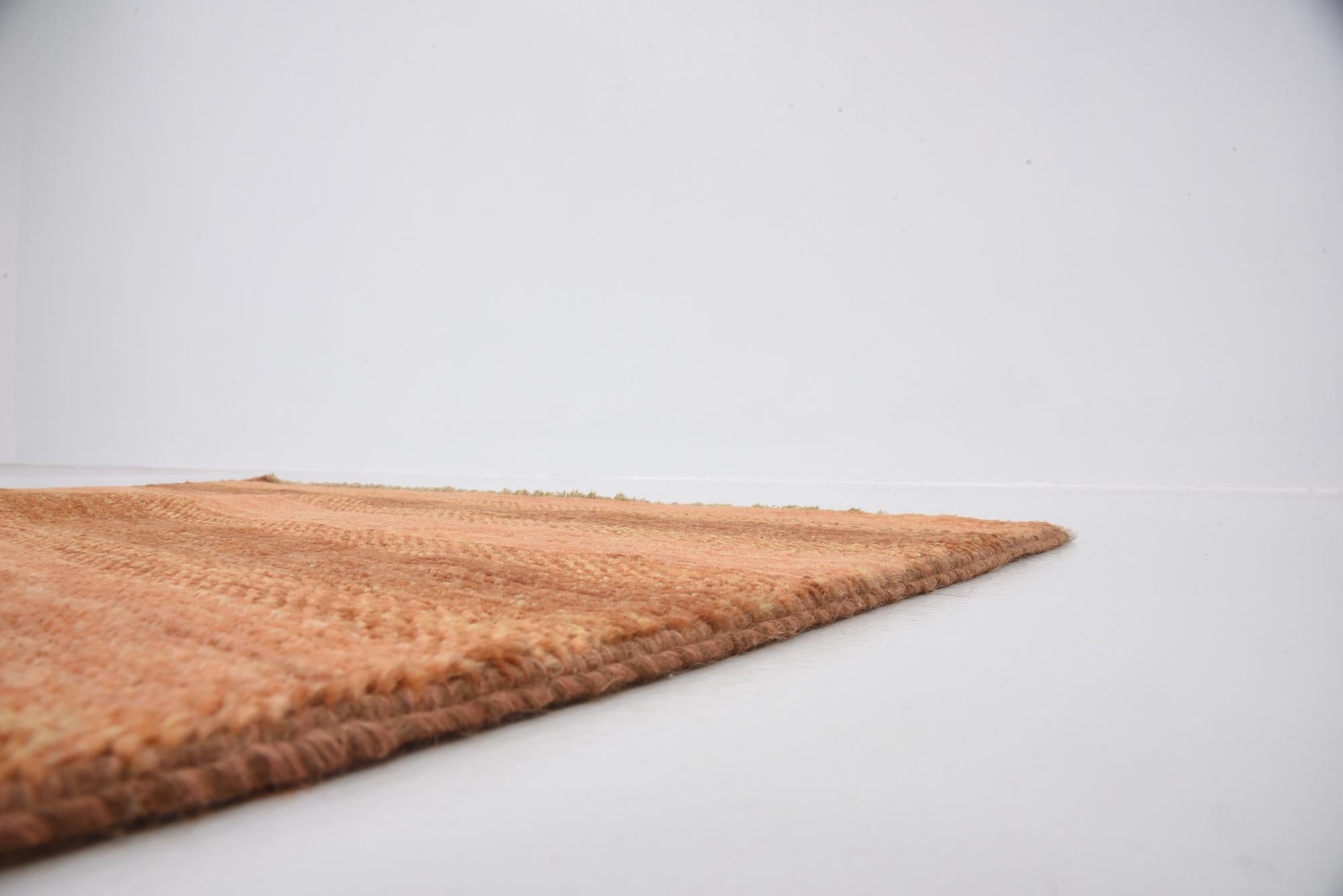 2' 8 x 4' Hand Knotted Modern Ziegler Rug