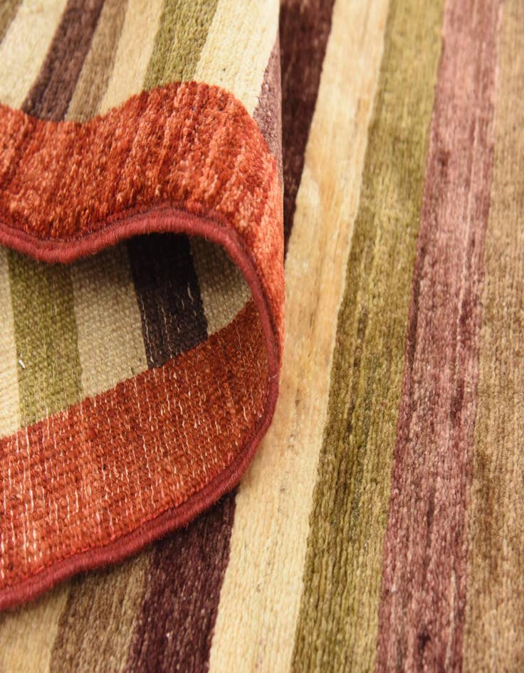 Detail image of 3' 4 x 6' 3  Hand Knotted Modern Ziegler Rug