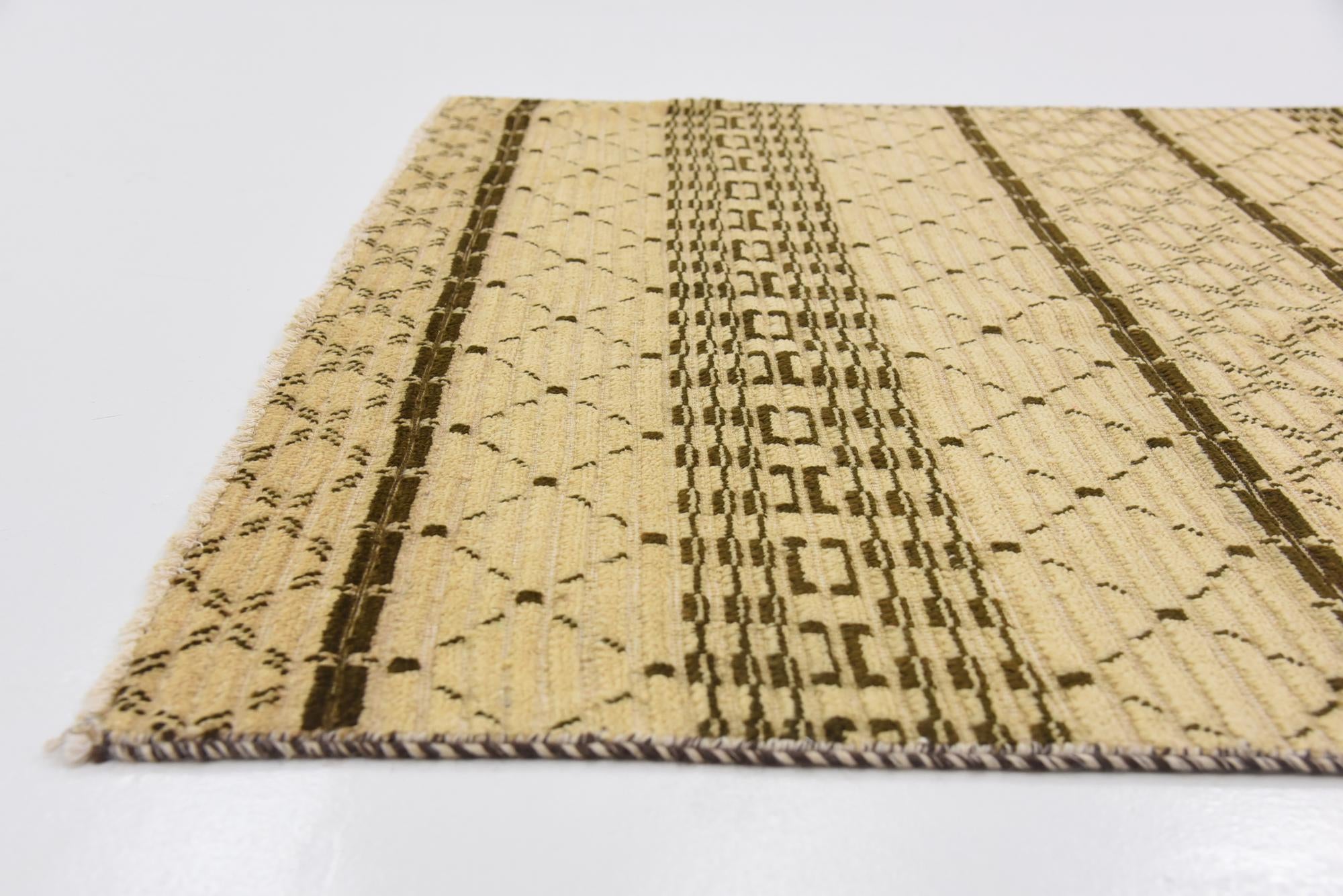 4' 5 x 6' 6 Hand Knotted Modern Ziegler Rug