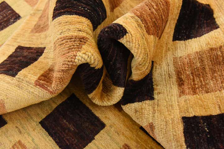 5' x 6' 5 Hand Knotted Modern Ziegler Rug