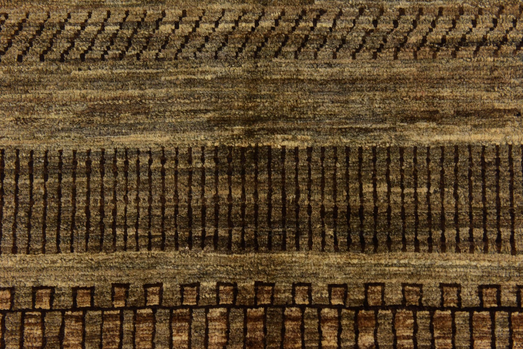 2' 8 x 4' 2 Hand Knotted Modern Ziegler Rug