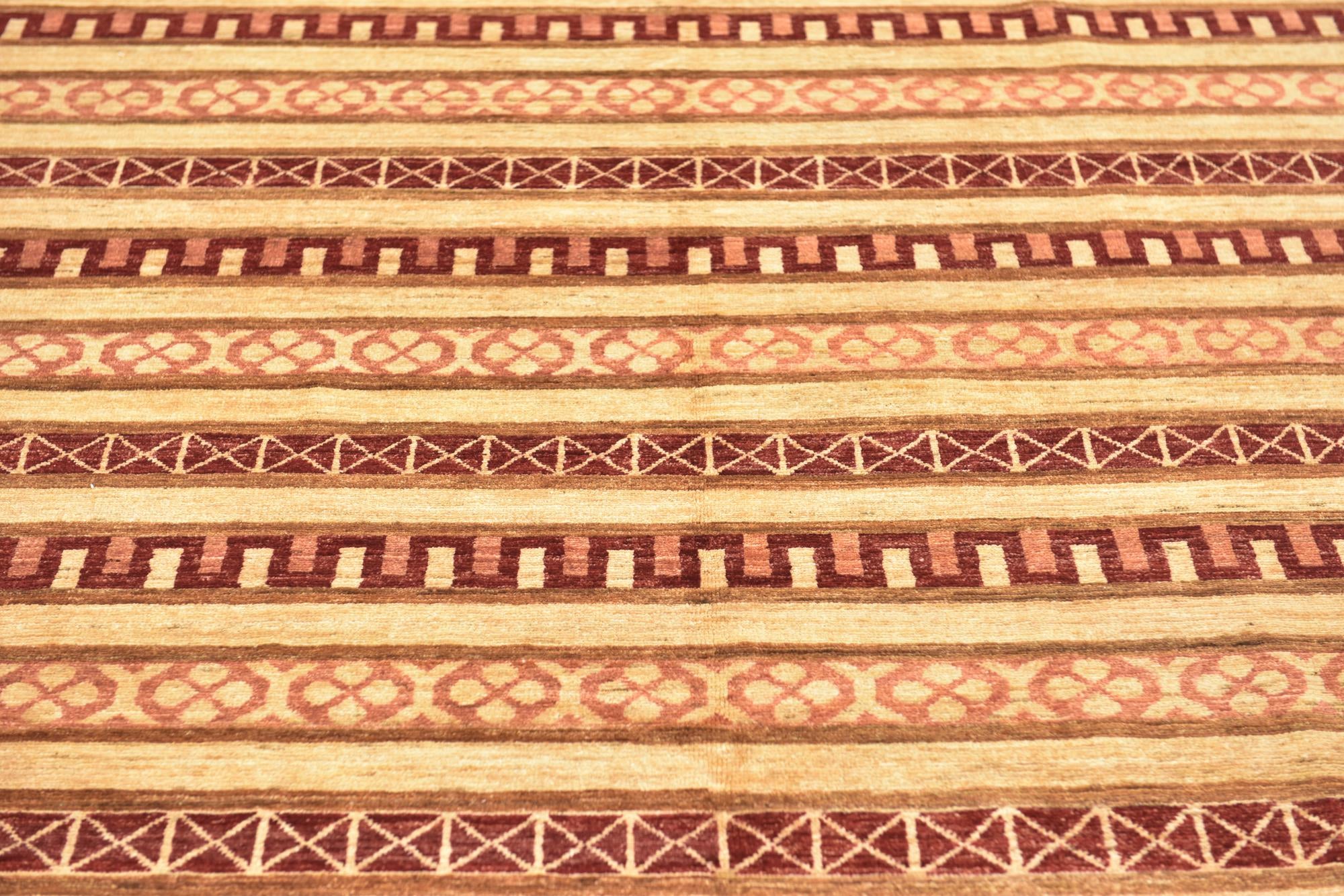 5' 9 x 8' 10 Hand Knotted Modern Ziegler Rug