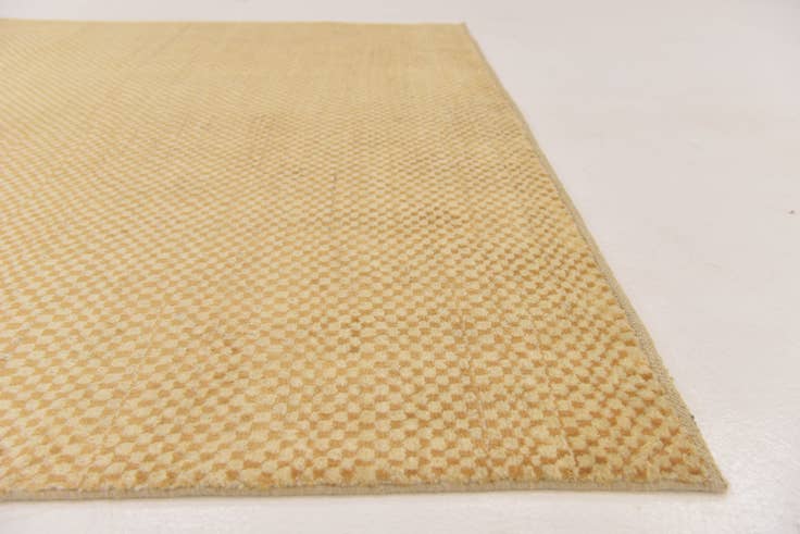 Detail image of 5' 5 x 7' 10 Hand Knotted Modern Ziegler Rug