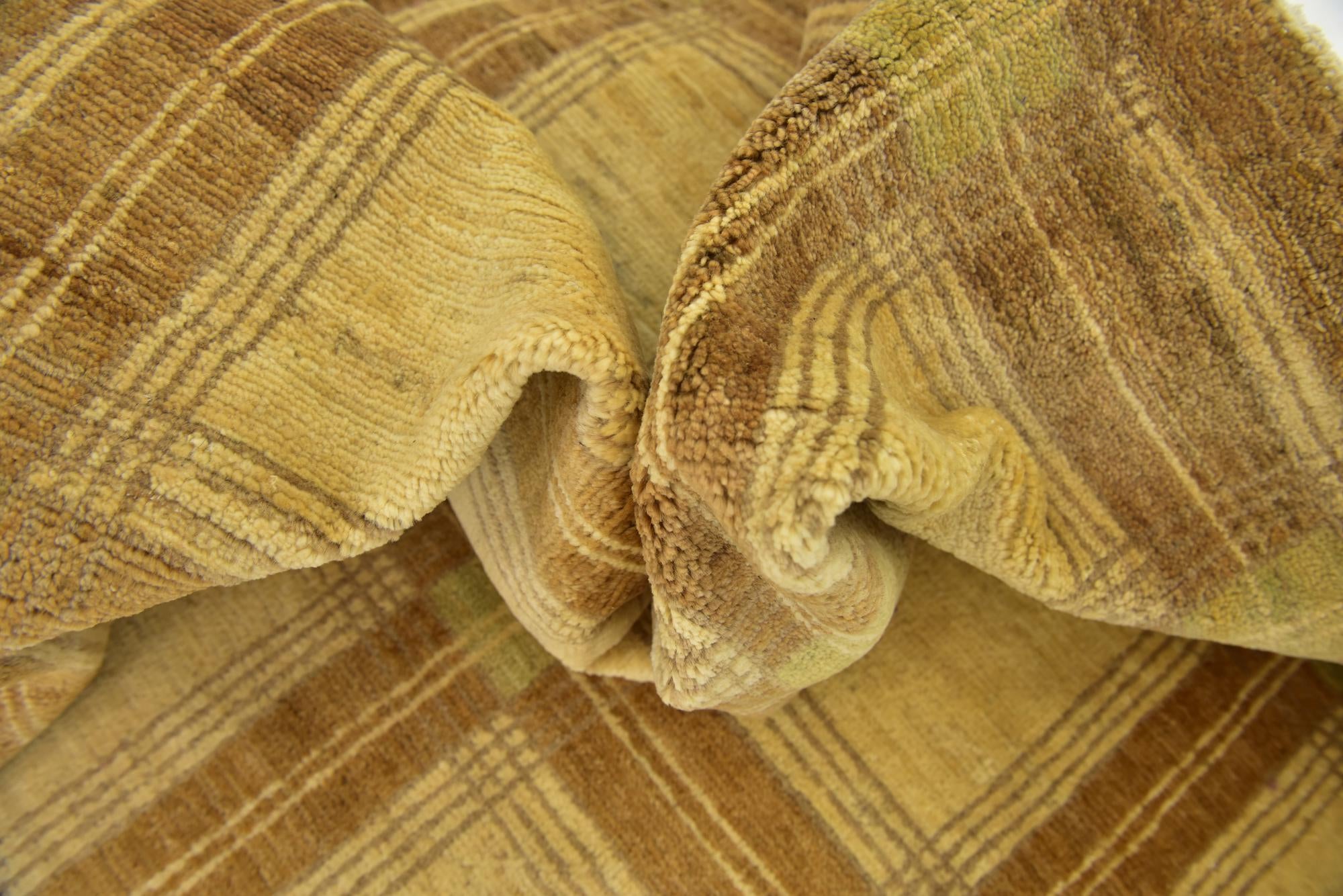 4' 7 x 6' 6 Hand Knotted Modern Ziegler Rug