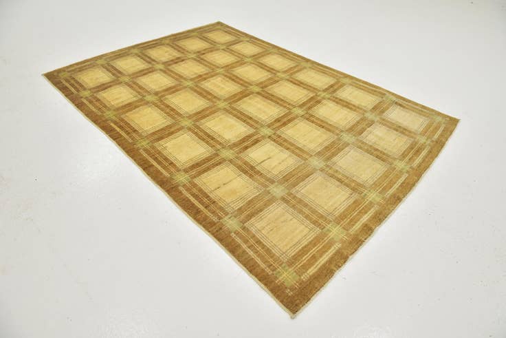 Detail image of 4' 7 x 6' 6 Hand Knotted Modern Ziegler Rug