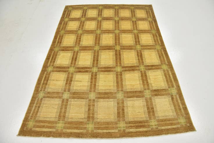 Detail image of 4' 7 x 6' 6 Hand Knotted Modern Ziegler Rug