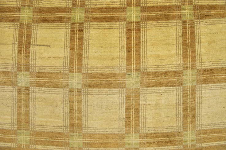 Detail image of 4' 7 x 6' 6 Hand Knotted Modern Ziegler Rug