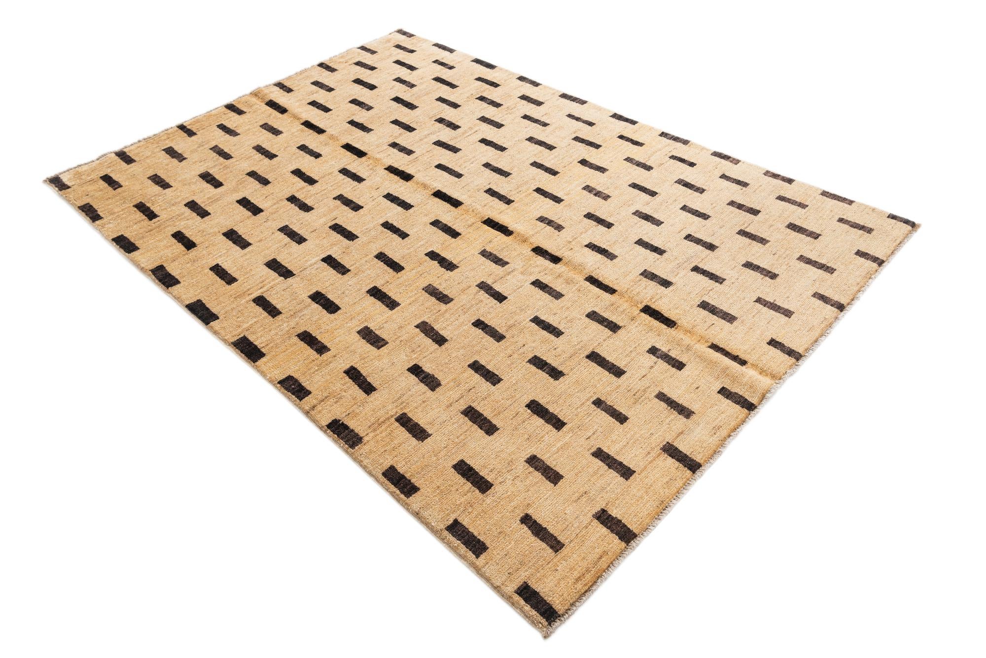 4' 8 x 6' 6 Hand Knotted Modern Ziegler Rug