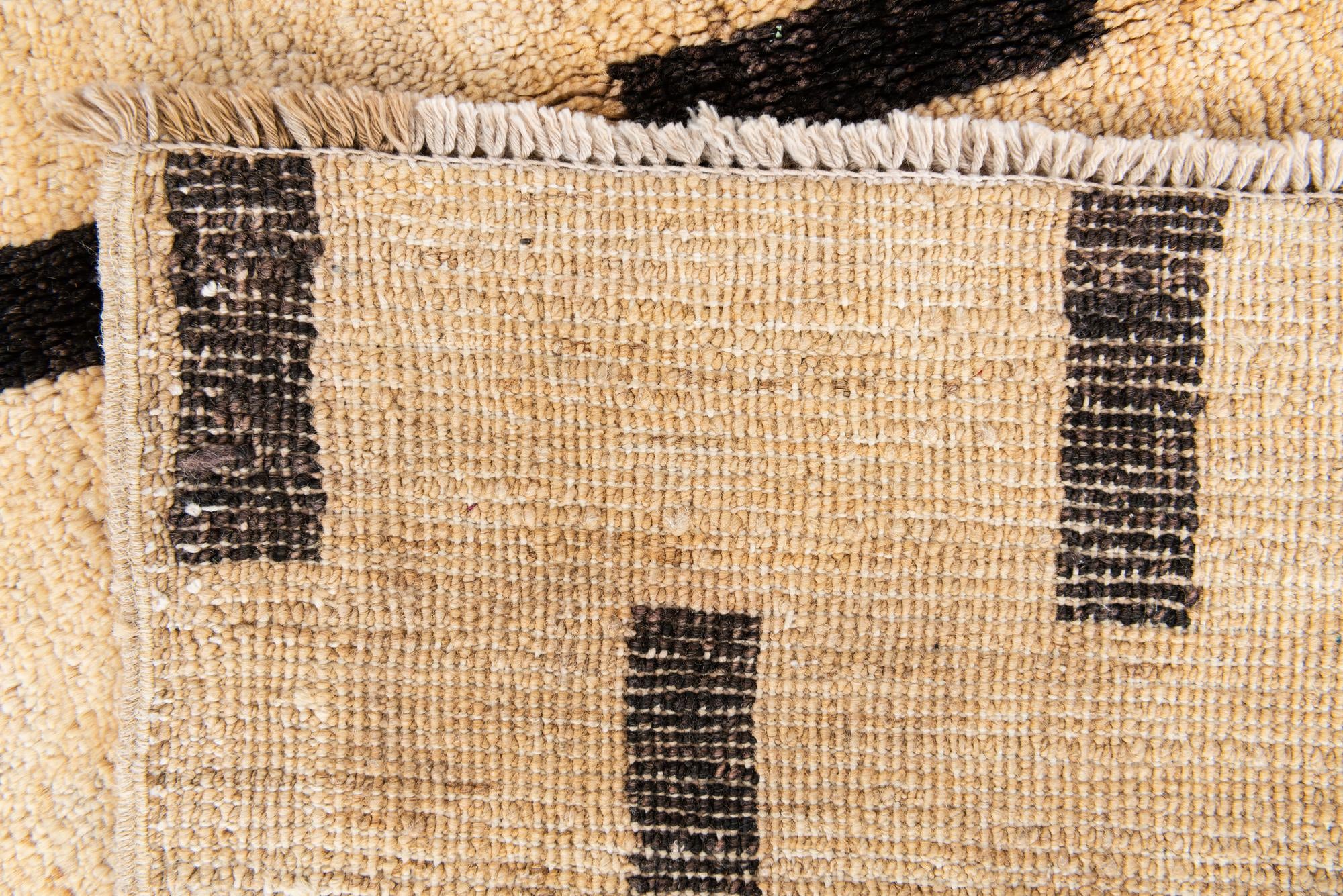 4' 8 x 6' 6 Hand Knotted Modern Ziegler Rug