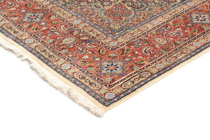 Detail image of 6' 5 x 9' 6 Mood Wool Rug