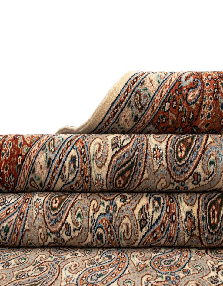 Detail image of 5' 10 x 7' 9 Mood Wool Rug