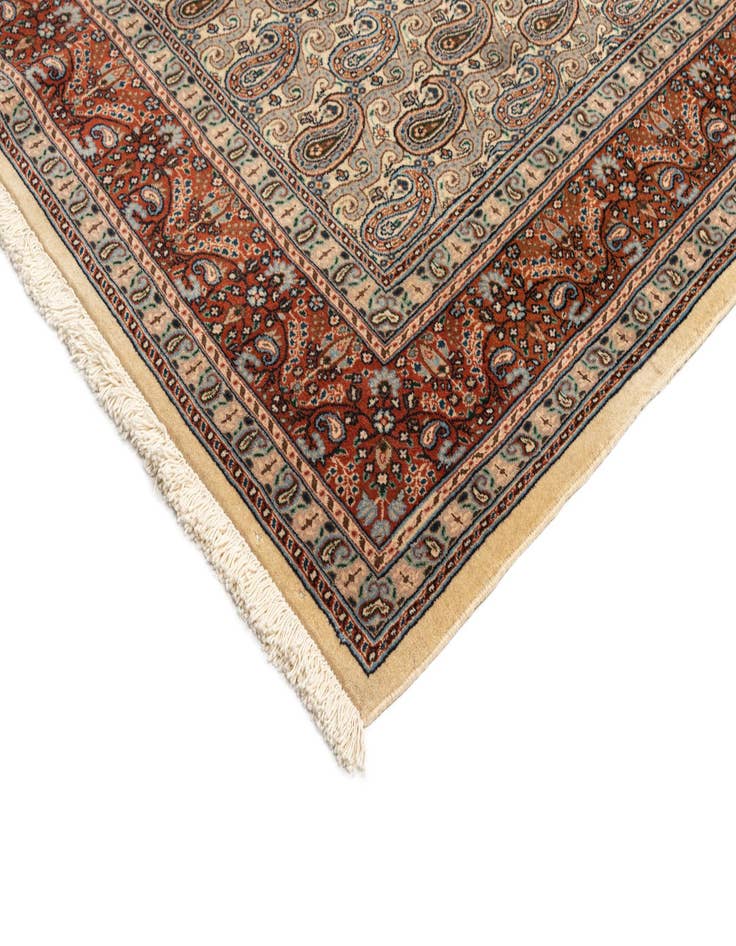 Detail image of 5' 10 x 7' 9 Mood Wool Rug