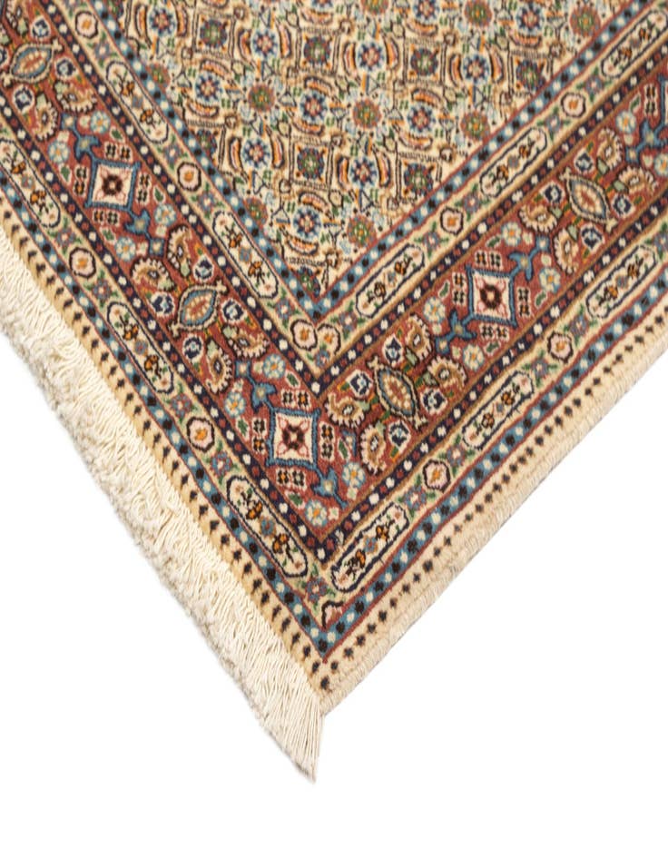 Detail image of 3' 3 x 4' 10 Mood Wool Rug