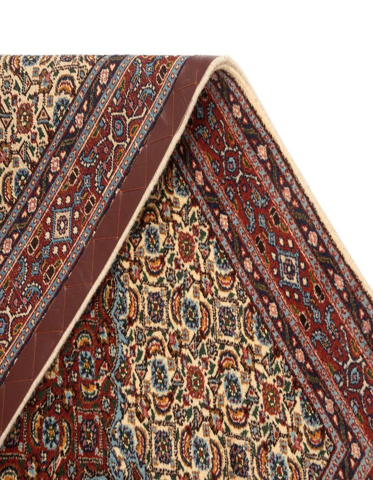 Detail image of 3' 2 x 4' 8 Mood Wool Rug