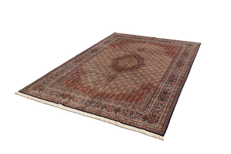 Detail image of 6' 6 x 9' 5 Mood Wool Rug