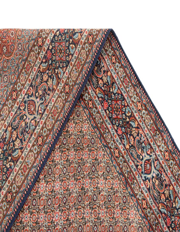 Detail image of 6' 6 x 9' 5 Mood Wool Rug