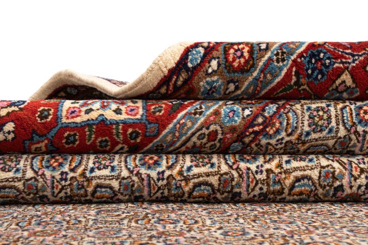 Detail image of 6' 4 x 9' 6 Mood Wool Rug