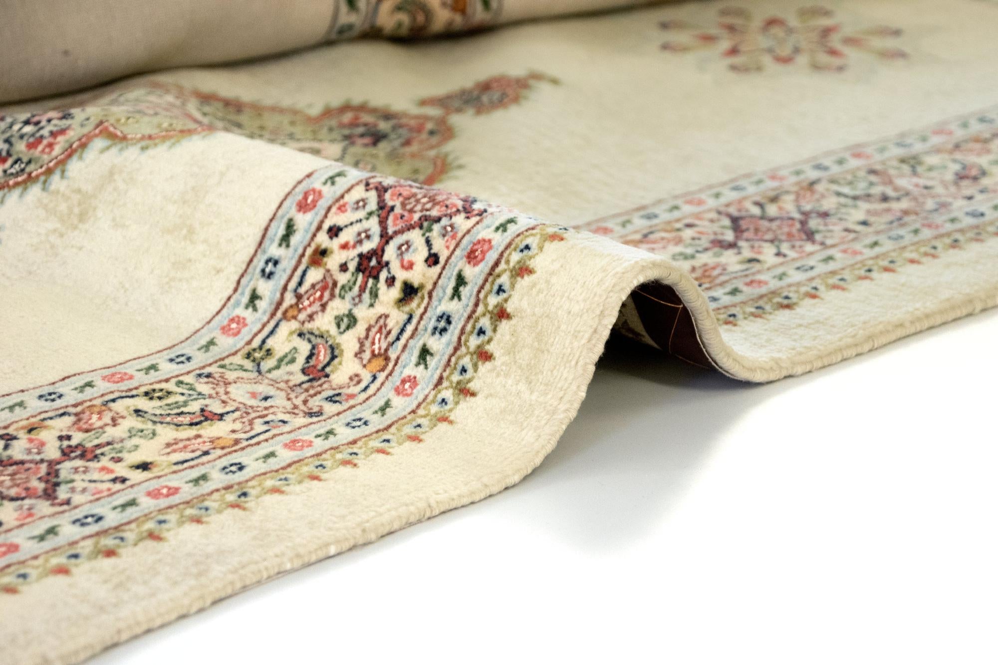 9' 5 x 12' 11 Hand Knotted Mood Persian Rug
